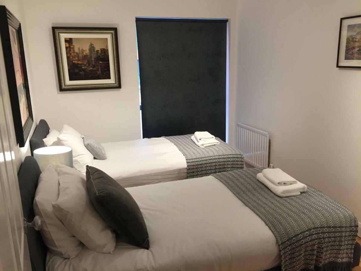 City Centre Belfast Free Parking Екстер'єр фото